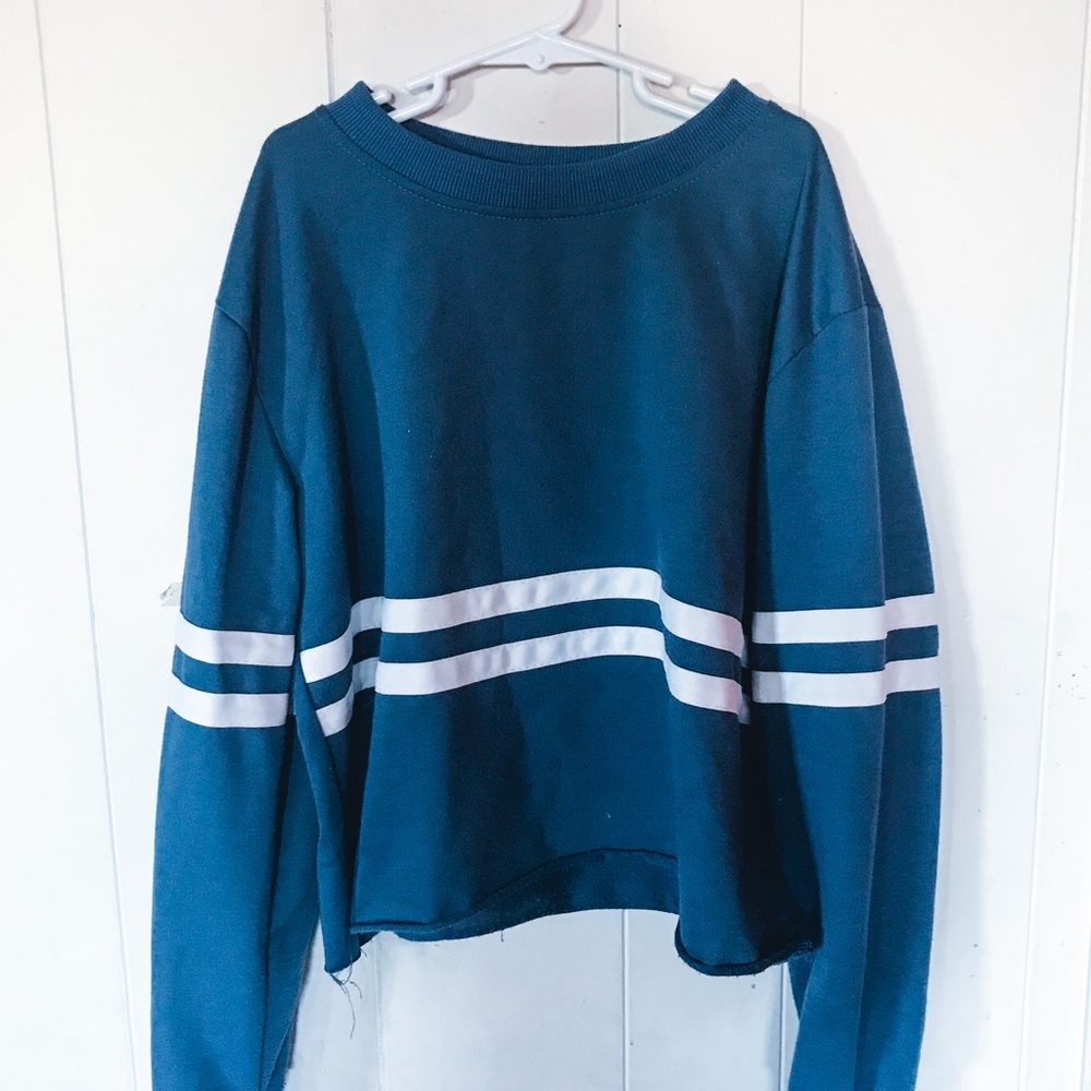 ROMWE cropped long sleeve tee with stripes